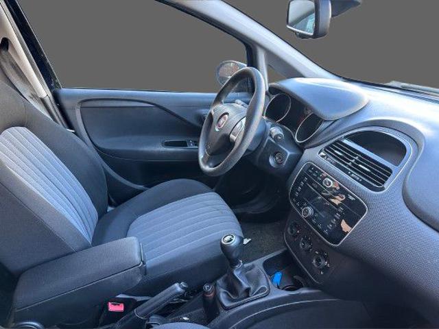 Fiat Punto 1.3 MJT II S&S 95 CV 5 porte Street - foto 3 di 4