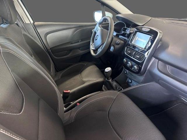 Renault Clio Sporter dCi 8V 75 CV Business - foto 4 di 4