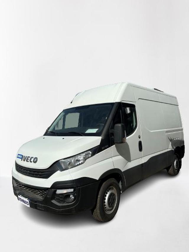 Iveco Daily 35S12V 2.3 HPT PM-SL-TA Furgone usato a CAGLIARI