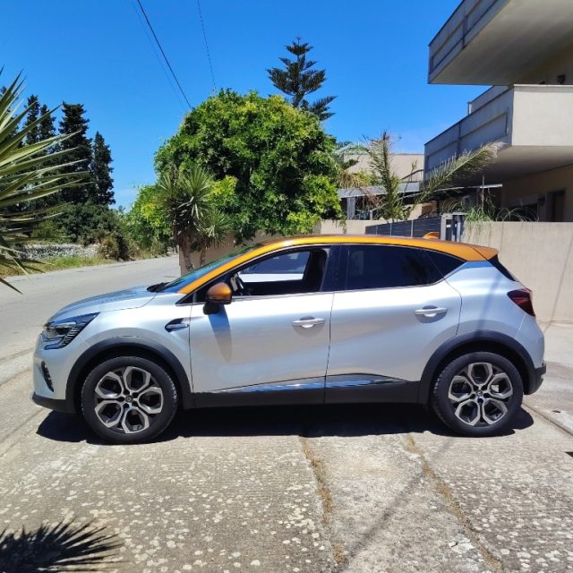 Renault Captur TCe 100 CV GPL Intens - foto 2 di 4