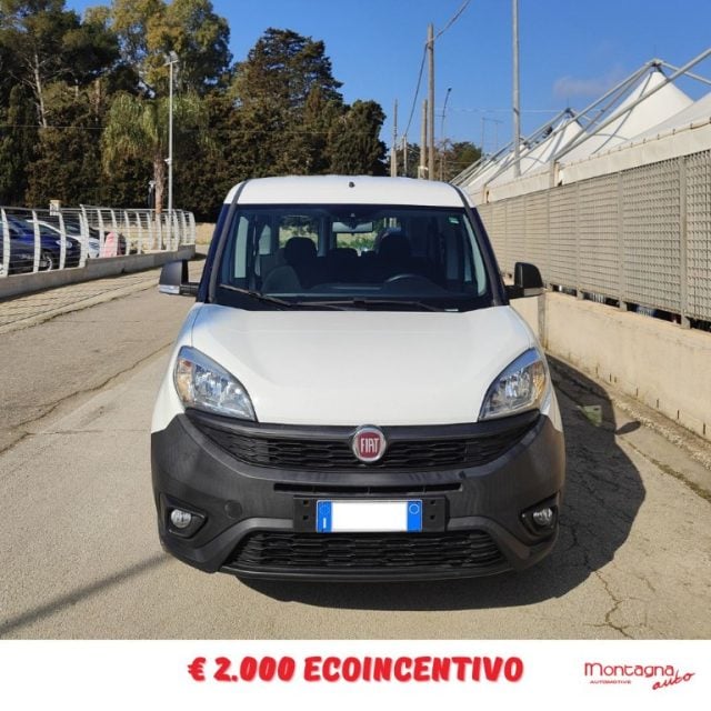 Fiat Doblo 1.3 MJT PC Combi N1 usato a SCORRANO