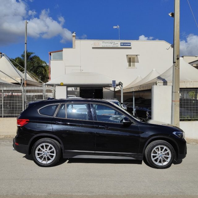 BMW X1 xDrive18d Business Advantage - foto 2 di 4