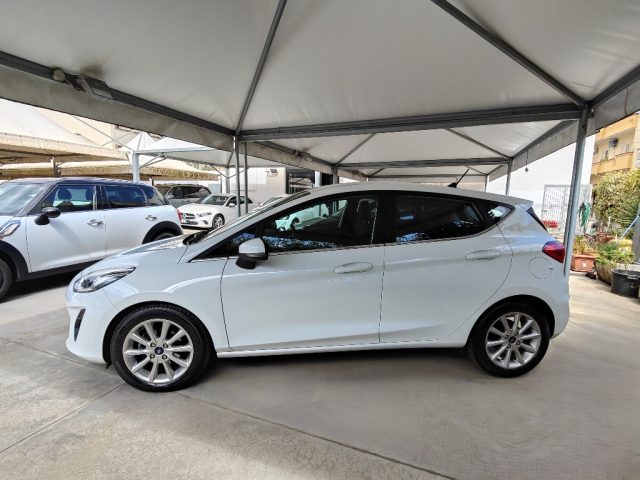 Ford Fiesta 1.5 TDCi 5 porte Titanium - foto 3 di 4