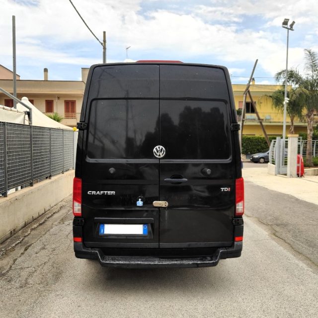 Volkswagen Crafter 30 2.0 TDI 140CV PM-TA Furgone - foto 3 di 4
