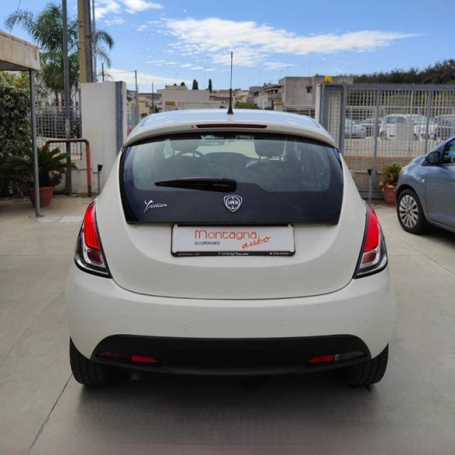 Lancia Ypsilon 1.3 MJT 16V S&S 95cv 5 porte - foto 4 di 4