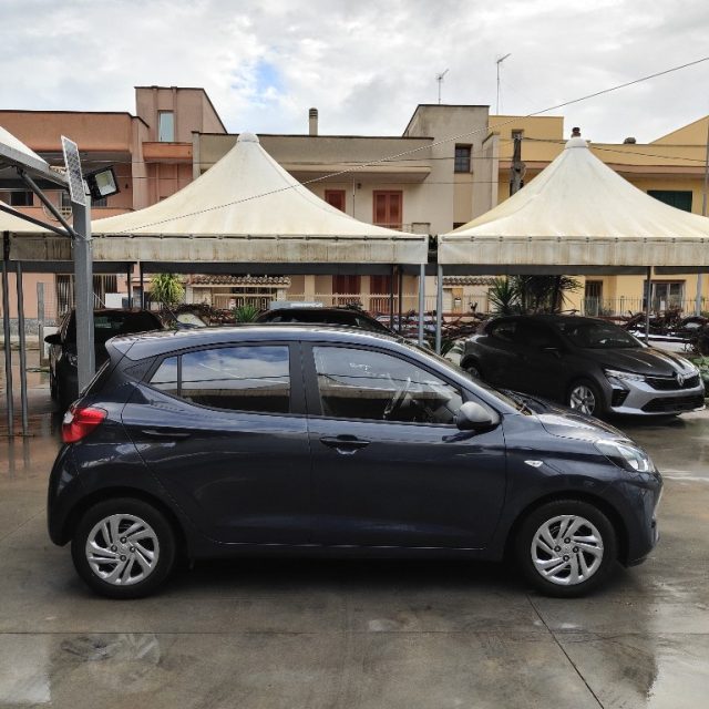 Hyundai i10 1.0 MPI Advanced - foto 2 di 4
