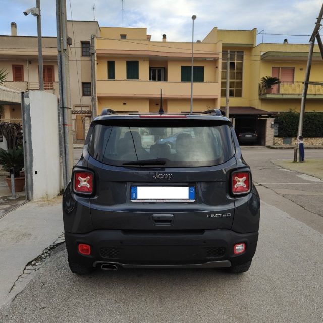 Jeep Renegade 1.6 Mjt 130 CV Limited - foto 3 di 4