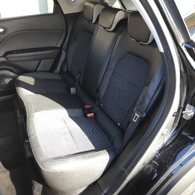 Renault Captur TCe 100 CV GPL Intens - foto 4 di 4