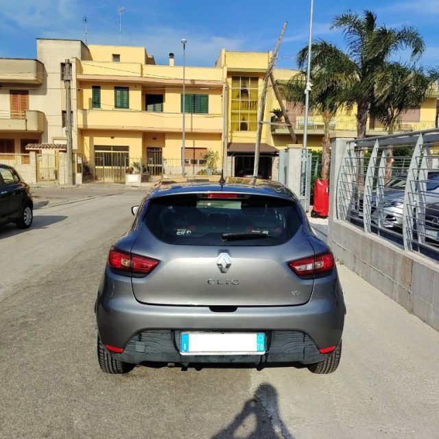 Renault Clio 1.5 dCi 8V 75CV Wave - foto 3 di 4