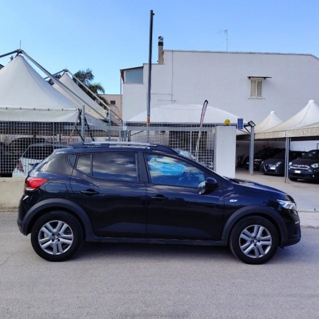 Dacia Sandero Stepway 1.0 TCe ECO-G Comfort - foto 2 di 4