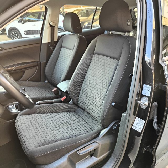 Volkswagen T-Cross 1.0 TSI Style - foto 4 di 4