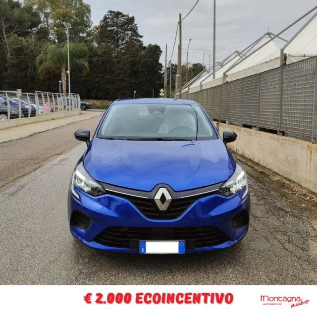 Renault Clio TCe 90 CV Equilibre, del 2022, 51.000 km, in vendita a Scorrano (LE)