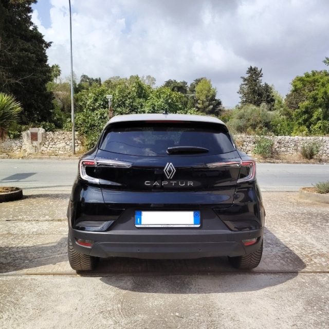 Renault Captur TCe 90 CV Techno - foto 3 di 4