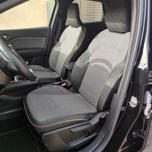 Renault Captur TCe 90 CV Techno - foto 4 di 4