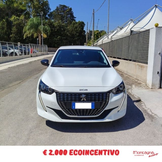 Peugeot 208 BlueHDi 100 Allure, del 2023, 41.000 km, in vendita a Scorrano (LE)