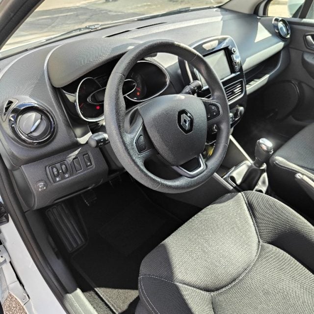 Renault Clio TCe 12V 90 CV GPL Business - foto 4 di 4