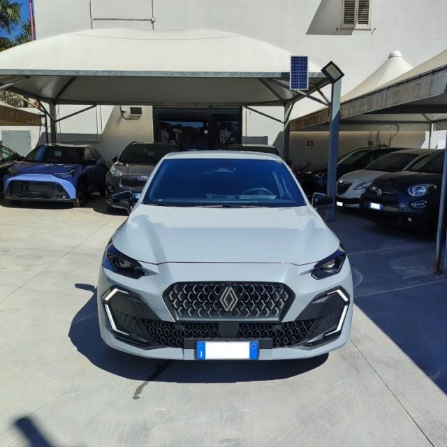 Renault Clio Full Hybrid E-Tech 160 CV Techno, del 2025, 10.000 km, in vendita a Scorrano (LE)