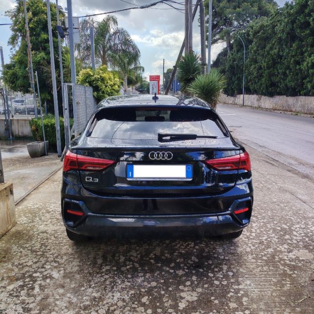 Audi Q3 SPB 35 TDI S tronic Business Plus - foto 3 di 4