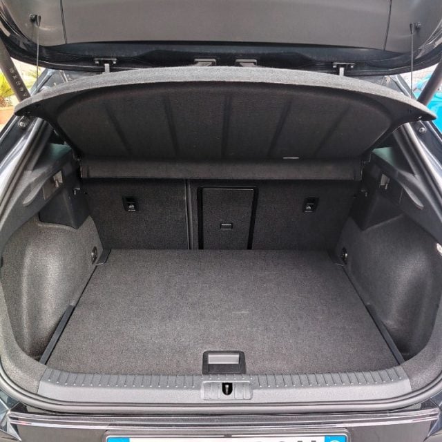 CUPRA Formentor 2.0 TDI DSG - foto 4 di 4