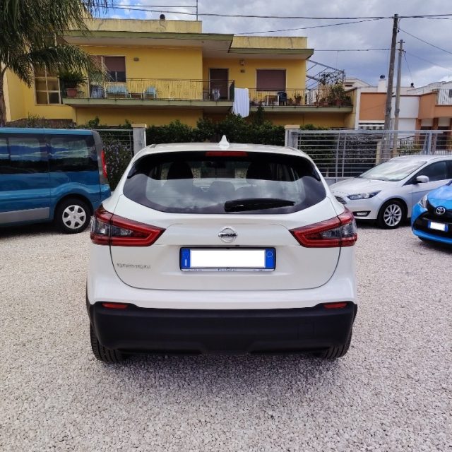 Nissan Qashqai 1.5 dCi 115 CV Business - foto 3 di 4