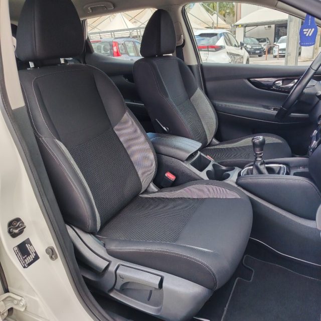 Nissan Qashqai 1.5 dCi 115 CV Business - foto 4 di 4