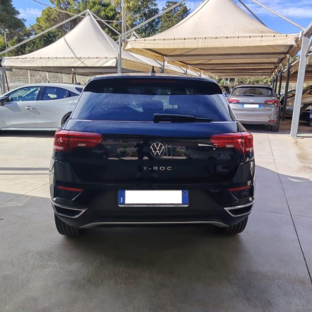 Volkswagen T-Roc 1.0 TSI Business - foto 3 di 4