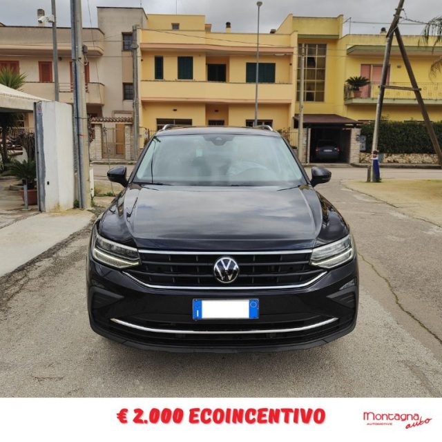 Volkswagen Tiguan 2.0 TDI 150 CV SCR DSG usato a SCORRANO