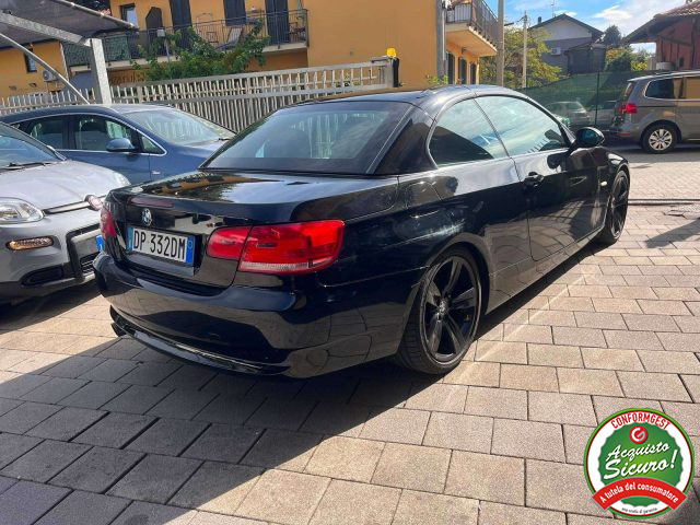 BMW 320 Serie 3 E93 Cabrio 320i Cabrio Futura 170cv - foto 3 di 14