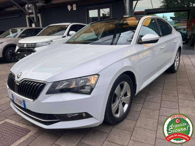 Skoda Superb Superb III Berlina 2.0 tdi Executive 150cv dsg, del 2017, 189.000 km, in vendita a Castelletto Sopra Ticino (NO)