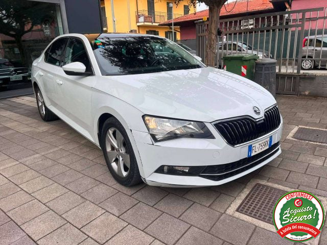 Skoda Superb Superb III Berlina 2.0 tdi Executive 150cv dsg - foto 4 di 4