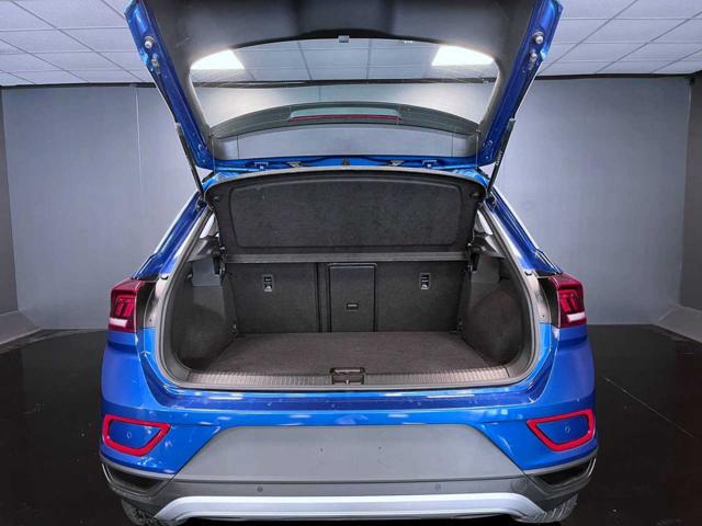 Volkswagen T-Roc 1.0 TSI 110cv Life RESTYLING PREZZO REALE, del 2022, 68.000 km, in vendita a Castelletto Sopra Ticino (NO)