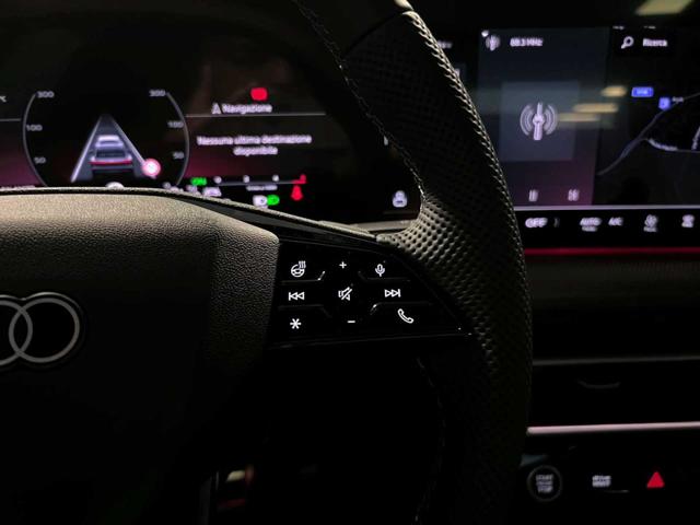 Audi Q5 TDI mHEV S-Tr Quat. S line edition PRONTA CONSEGNA, del 2025, 10 km, in vendita a Castelletto Sopra Ticino (NO)