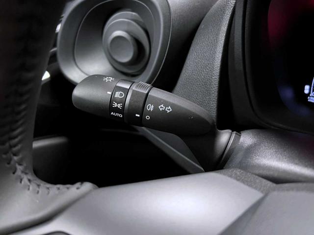 Toyota Aygo X 1.0 ACTIVE 72cv PREZZO REALE PRONTA CONSEGNA, del 2025, 10 km, in vendita a Castelletto Sopra Ticino (NO)