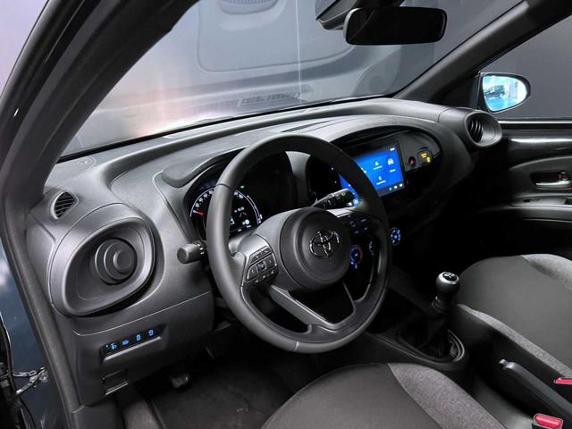 Toyota Aygo X 1.0 ACTIVE 72cv PREZZO REALE PRONTA CONSEGNA, del 2025, 10 km, in vendita a Castelletto Sopra Ticino (NO)