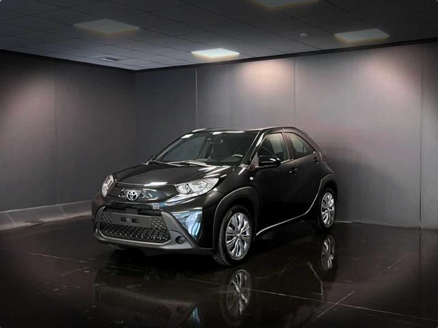 Toyota Aygo X 1.0 ACTIVE 72cv PREZZO REALE PRONTA CONSEGNA - foto 2 di 4