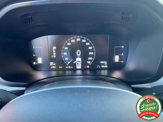 Volvo XC60 2.0 d4 Business awd geartronic usato a CASTELLETTO SOPRA TICINO