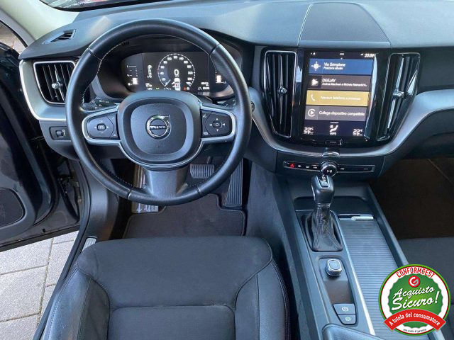 Volvo XC60 2.0 d4 Business awd geartronic, del 2017, 188.000 km, in vendita a Castelletto Sopra Ticino (NO)