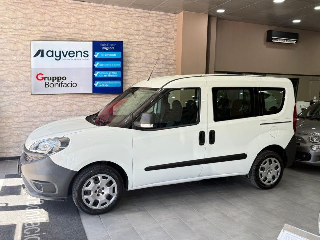 Fiat Doblo 1.3 Mjet 95cv E6D N1 Easy Combi - autocarro 5 post usato a NAPOLI