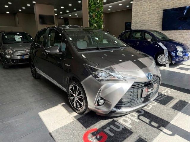 Toyota Yaris 1.5 Hybrid 5 porte Cool - foto 3 di 4