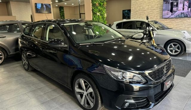 Peugeot 308 BlueHDi 130 S&S EAT8 SW Business aut. - foto 3 di 4