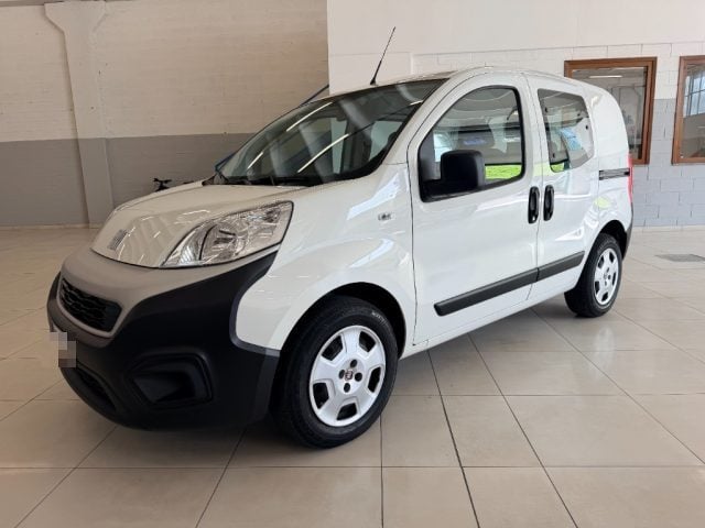 Fiat Fiorino 1.3 MJT 95CV Combinato, del 2023, 76.000 km, in vendita a Rovetta (BG)