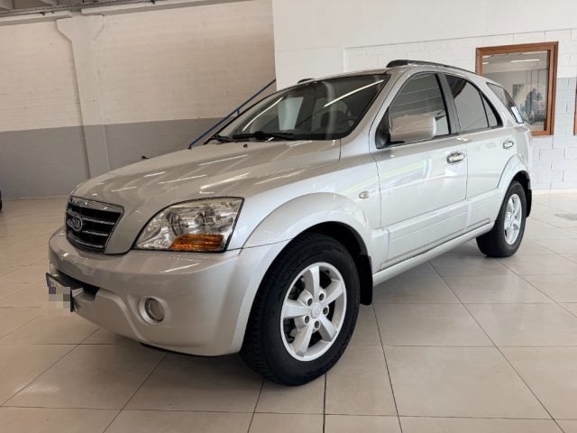 Kia Sorento 2.5 16V CRDI VGT 4WD Active, del 2009, 235.000 km, in vendita a Rovetta (BG)