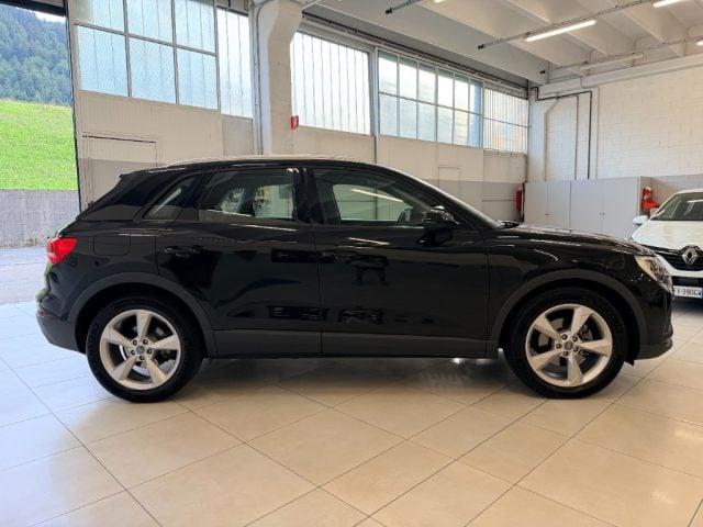 Audi Q3 35 TDI S tronic Business Advanced - foto 4 di 4