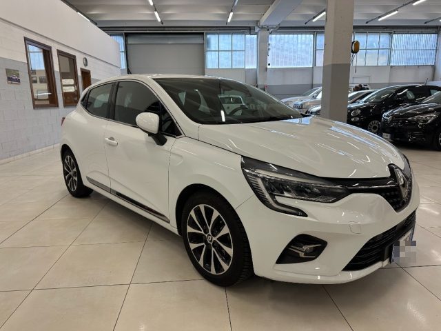 Renault Clio TCe 100 CV CVT 5 porte Intens - foto 3 di 15