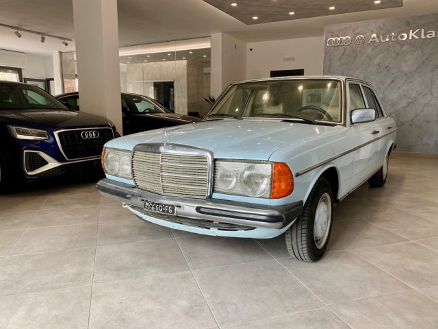 Mercedes-Benz 200 D(W123) di Unico Proprietario usato a TROIA