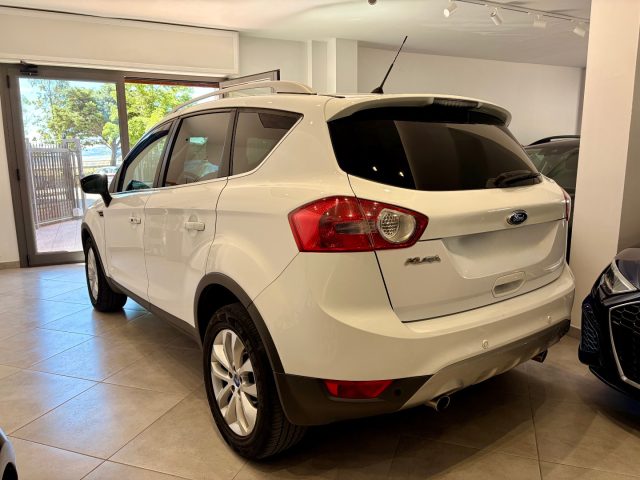 Ford Kuga 2.0 TDCi 163CV 4WD AUTOMATICA - foto 3 di 4