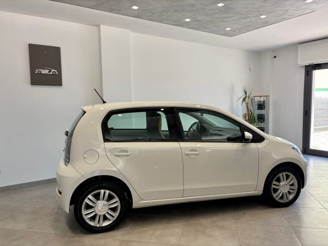 Volkswagen up! 1.0 5p eco high up! Camera-Navi-Pelle-PDC-Telefono - foto 4 di 4