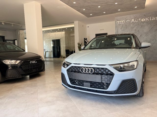 Audi A1 SPB 30 TFSI S tronic Identity Contrast - foto 2 di 4