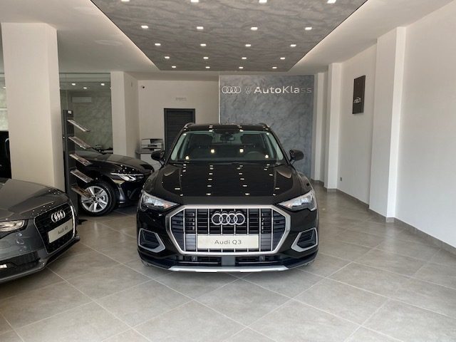 Audi Q3 35 TDI S tr 4 Anni di Garanzia Ufficiale usato a TROIA