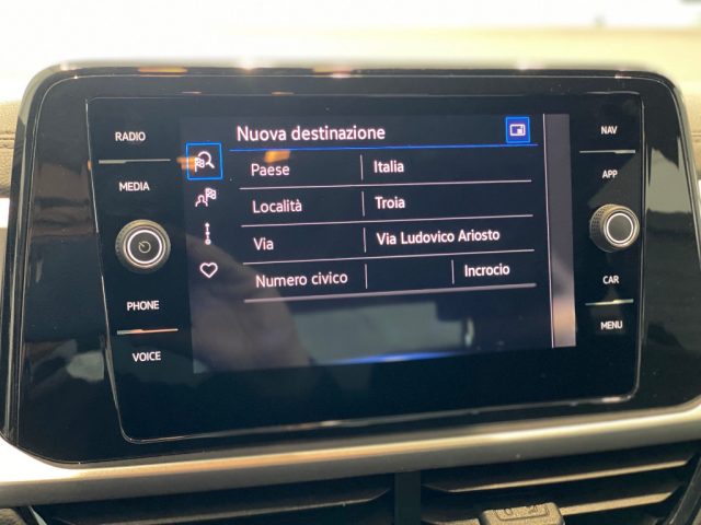 Volkswagen T-Roc 1.5 TSI DSG GARANZIA UFFICIALE, del 2024, 19.000 km, in vendita a Troia (FG)